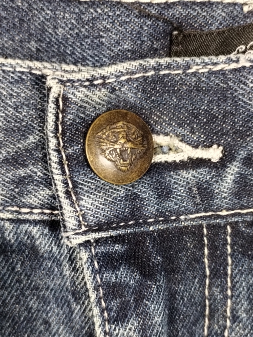 Ed Hardy Embroidered Skull Eagle & Snake New York City Jeans Size 42 NWT - Picture 4 of 15